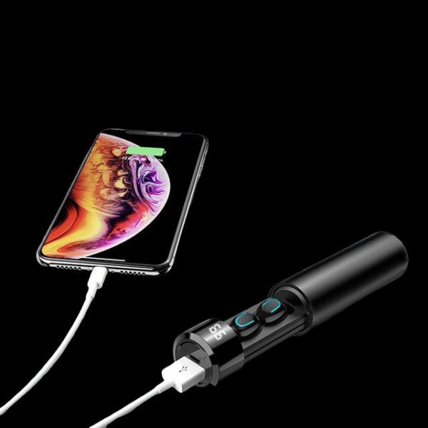 True Twin 2 In 1 Wireless Headphones With Phone Charger